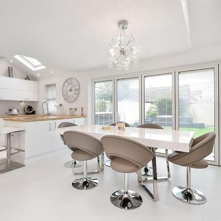 Home In Southsea With Hot Tub, Close To The Sea بورتسماوث المظهر الخارجي الصورة