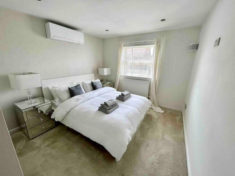 Home In Southsea With Hot Tub, Close To The Sea بورتسماوث المظهر الخارجي الصورة