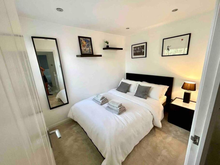 Home In Southsea With Hot Tub, Close To The Sea بورتسماوث المظهر الخارجي الصورة